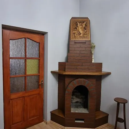 коло центру і ж д Apartment