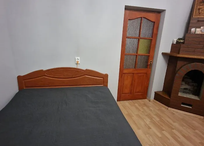 коло центру і ж д * Lviv